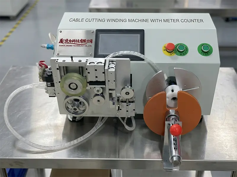Mesin Pemotong dan Penggulung Kabel Semi-Otomatis dengan Penghitung Meter WPM-2009LC