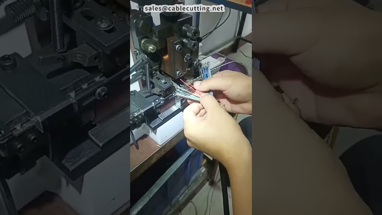 Demo Mesin Stripping dan Crimping Kabel Tunggal Berkecepatan Tinggi untuk Kabel 40 Core
