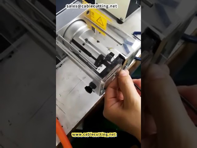 Mesin Pengupas Kabel Koaksial Presisi Tinggi untuk Produksi Otomatis