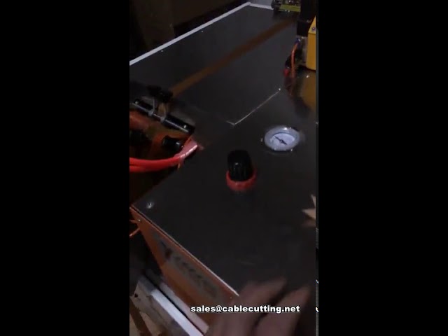 Mesin Pemotong Pita Satin Polypropylene Ultrasonik: Pisau Dovetail & Bevel Presisi Tinggi