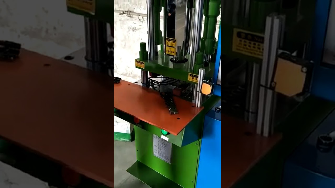 Mesin Cetak Injeksi Plastik 35 Ton untuk Produksi Kabel Patch Berkualitas Tinggi