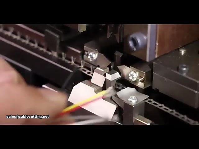 Mesin Pemotong dan Crimping Kabel Otomatis: Kupas & Crimp Terminal dengan Cepat