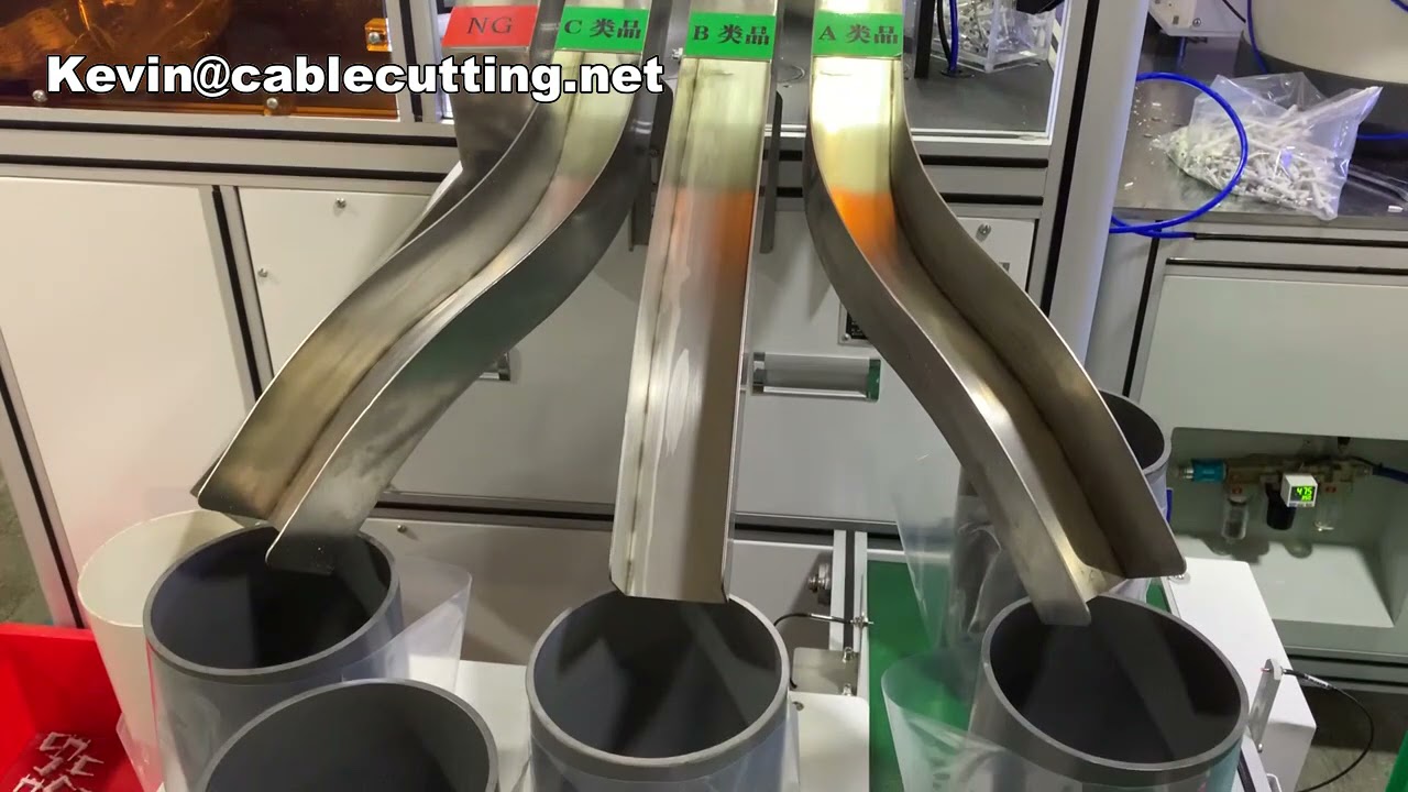 Steker Listrik USA 3 Pin dengan Fuse – Colokan Industri Tahan Lama untuk Otomasi