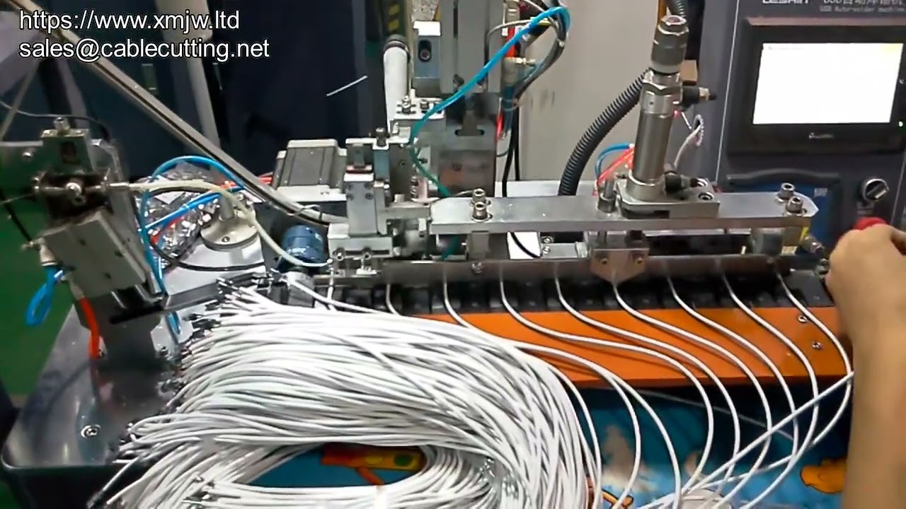 Mesin Pembuat Kabel Data Otomatis Penuh - Mesin Solder USB Presisi Tinggi