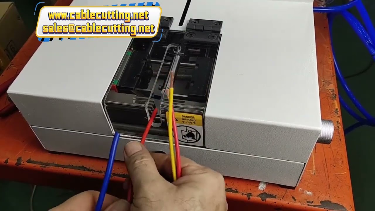 Mesin Kupas Kabel Pneumatik Full & Half Stripping Tanpa Penyesuaian Pisau untuk Berbagai Ukuran Kabel