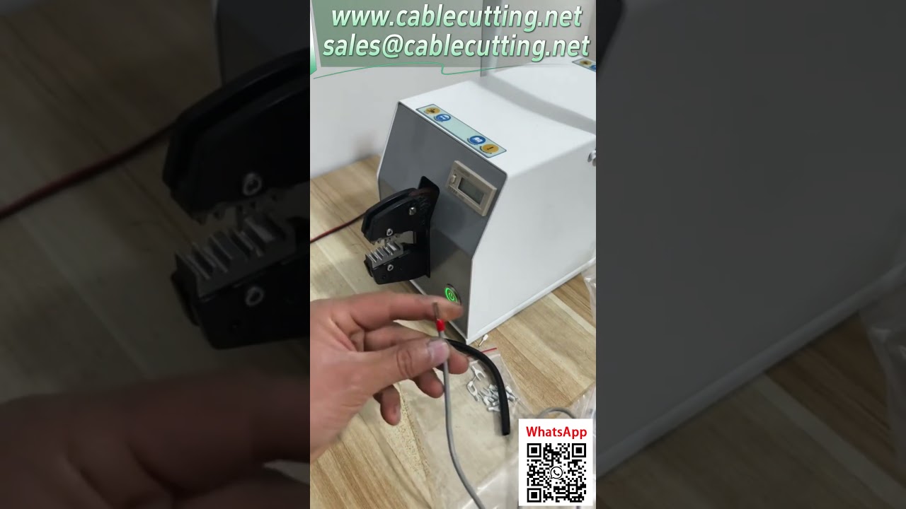 Mesin Crimping Elektrik dengan Cetakan Kustom untuk Terminal Pipa & Telanjang | Alat Profesional Presisi Tinggi