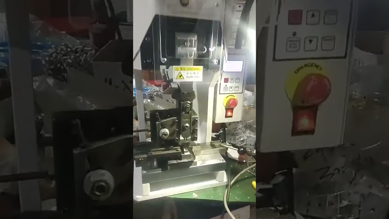 Mesin Crimping Terminal Kumparan Kustom dengan Penutup Keamanan Applicator Eropa, Press Terminal Listrik 3T