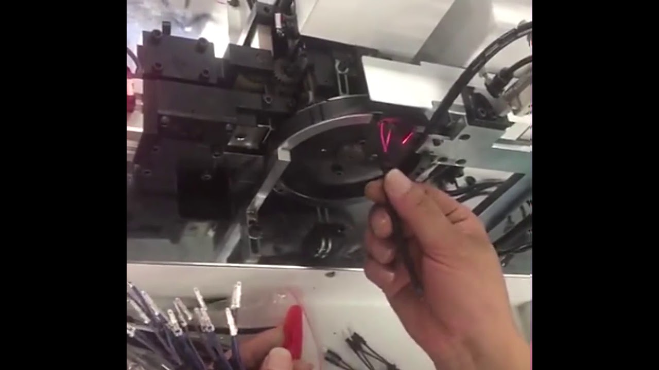 Mesin Heat Shrink Tabung Kawat Otomatis WPM 814 – Efisien dan Cepat
