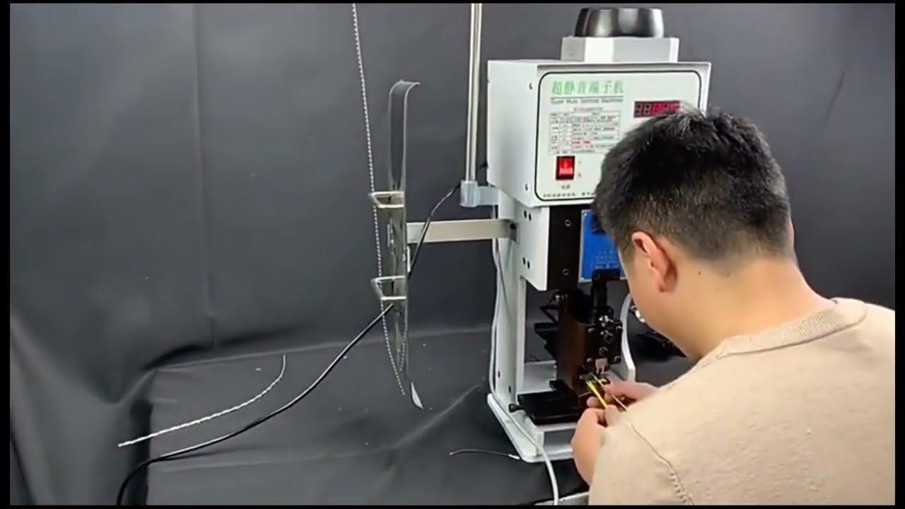 Mesin Press Terminal Vertikal End-Feed untuk Piercing Kawat dan Crimp Kabel - Grosir Cetakan Terminal