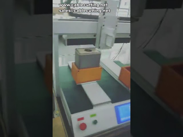 Mesin Sekrup Otomatis 3 Sumbu Desktop: Obeng Multi Kepala Tipe Blowing untuk Produksi Cepat