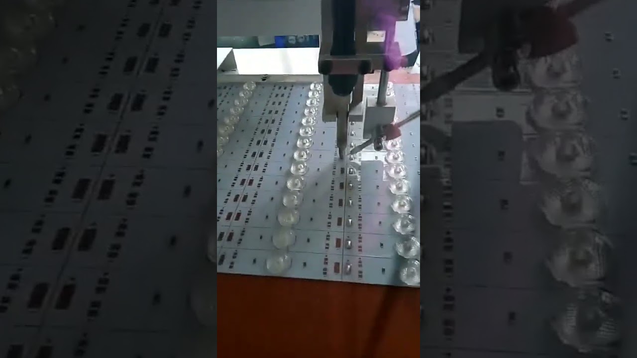 Mesin Soldering Otomatis Modul LED WPM-142 – Presisi Tinggi untuk Produksi Efisien