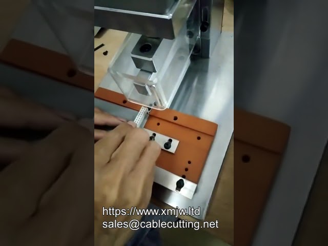 Mesin Crimping Konektor IDC Otomatis untuk Perakitan Kabel Datar