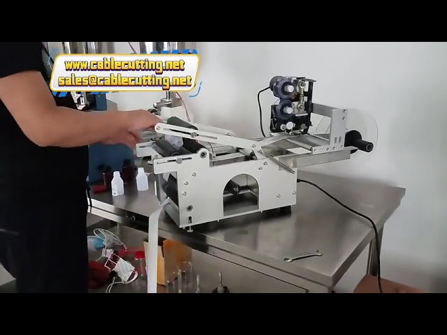 Mesin Pelabel Stiker Adhesive untuk Botol Plastik PET & Botol Kaca Bulat dengan Pencetak Kode Tanggal & Batch