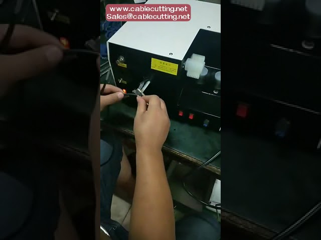 Mesin Pelintir Kawat Jalin & Sikat Pelindung - Otomatis dan Efisien untuk Kabel Shield