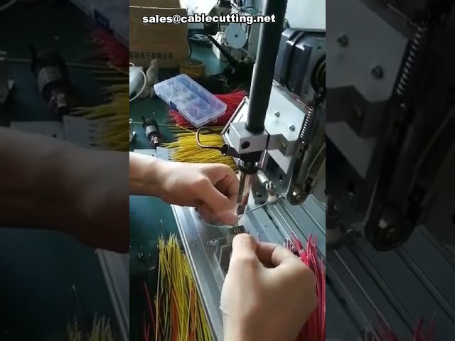 Switch Connecting Wire Soldering Equipment Semi Micro Switch Connector Soldering Machine   Semi Sold