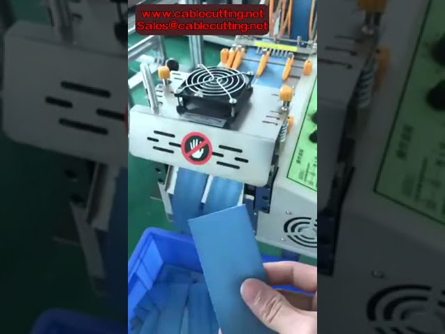 Mesin Potong Sabuk Kain, Pita, Stiker, Ritsleting, dan Elastis Otomatis dengan Sistem Pisau Dingin