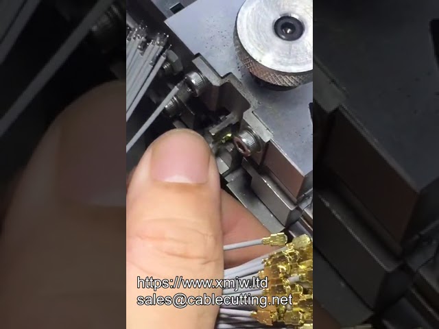 Mesin Crimp IPEX OEM Berkinerja Tinggi untuk Press Terminal dan Crimping Konektor Presisi