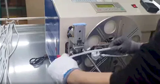 Mesin Penggulung dan Pengikat Soket (Socket) WPM-210 - Mesin Penggulung & Pengikat