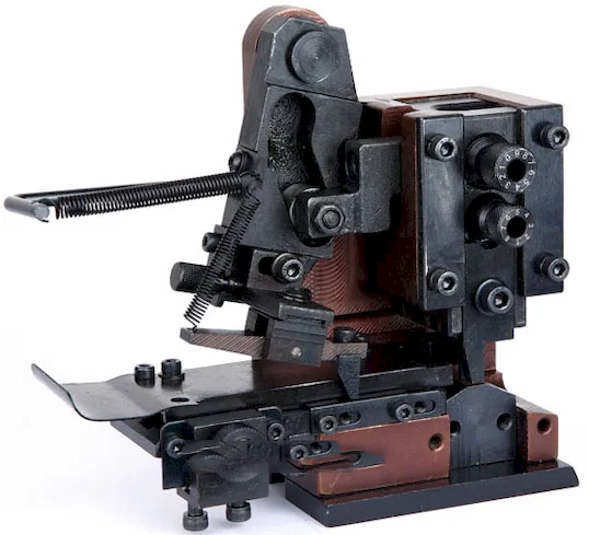 Cetakan Krimping Terminal OTP Transversal (Horizontal)